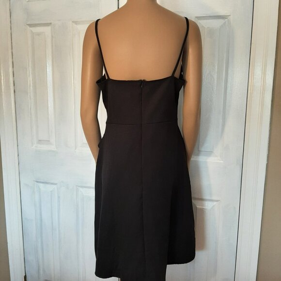 TRENDYOL Black V-Neck Sleeveless A-Line Flowy Cocktail Dress - Size 40 - Picture 6 of 11